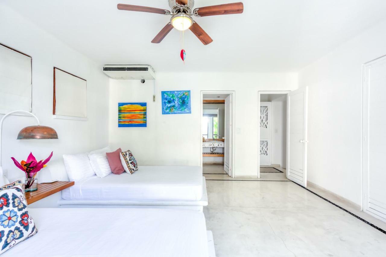 The Green House Marina Golf - Suites & Villas Пуэрто-Вальярта Экстерьер фото